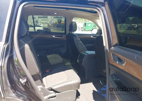 2024 Volkswagen Atlas 2.0T Se W/Technology from USA, damaged, VIN 1V2JR2CA1RC529185